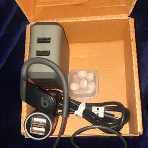 Beats wireless headphones